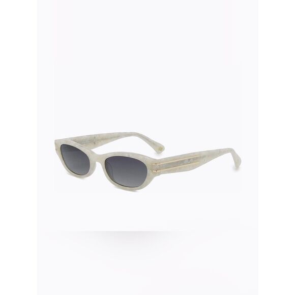 Women’s Oval Sunglasses in Marble-Effect Cream with Gold Accent (9105-3)